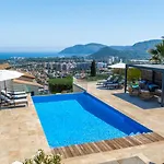Riviera Villa Mandelieu