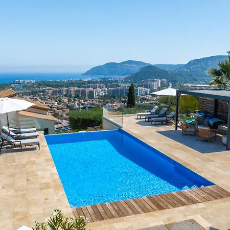 Riviera Villa Mandelieu