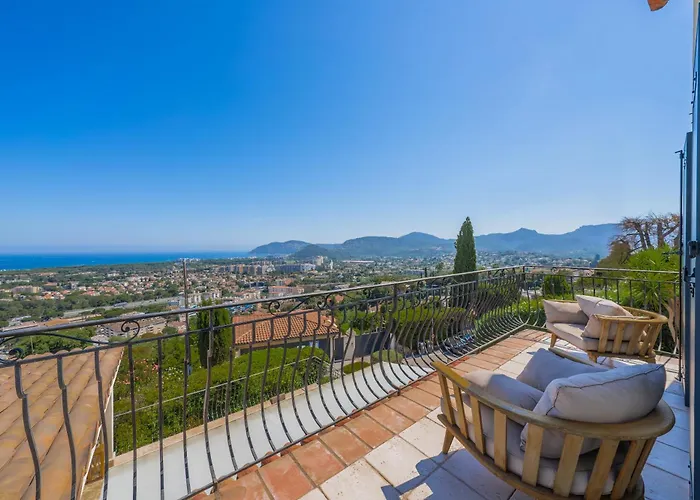 Riviera Villa